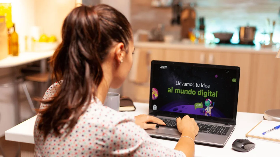 ATURA | Blogs escritos por Desarrolladores