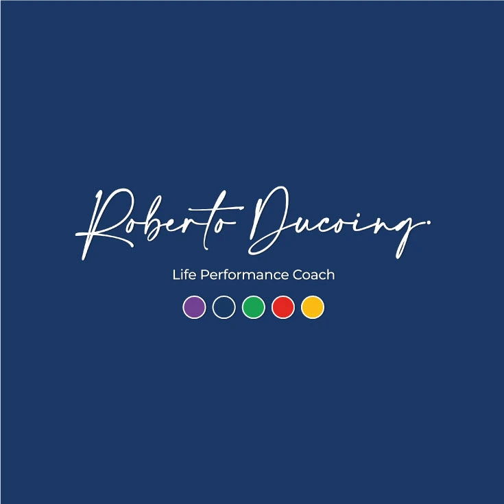 Logotipo Roberto Ducoing
